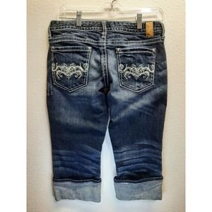 Maurices Blue Denim Capris l Size: 5/6 Regular